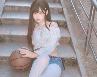 图集精选：萌芽儿o0总有办法让她的dva作品焕发新意！