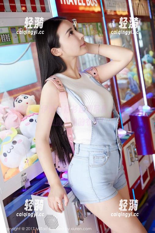 蜜桃社-伊琳 蜜桃社 - 伊琳白衬衫超清写真,简直让人想搬入她的衣柜!