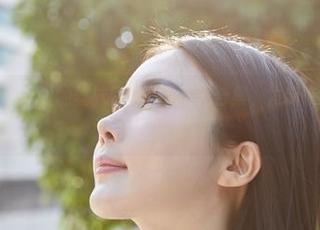 蜜桃社 – 琉璃lily的丝袜探险：无圣光合集，发现惊喜的每一刻！
