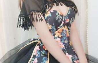 美图合集：过期米线线喵是如何把清纯演绎到极致的？