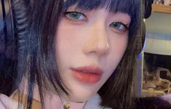 电竞兔女郎阿九从不咕咕(九言)原图更新，真是让人懒得打游戏了！