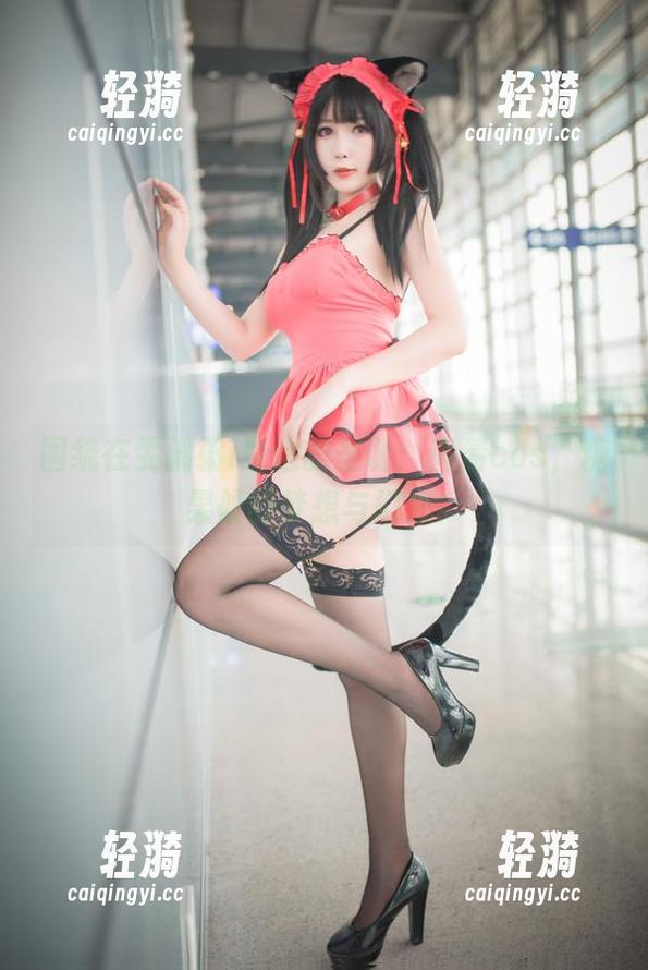 雯粥粥i 围绕在雯粥粥i身边的圣诞:高清cos,糖果般的梦想与幻想!