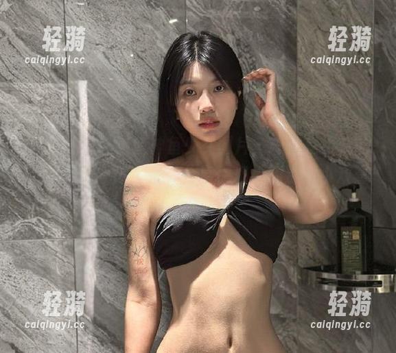 微密圈 - 这组鱼神鱼少女图片，简直是给我的快乐开了个门！来，分享你心里的那个小欢喜！