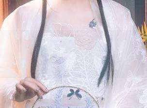 定制属于你的梦，鹿八岁baby妖精花嫁的图片是心里的温柔！